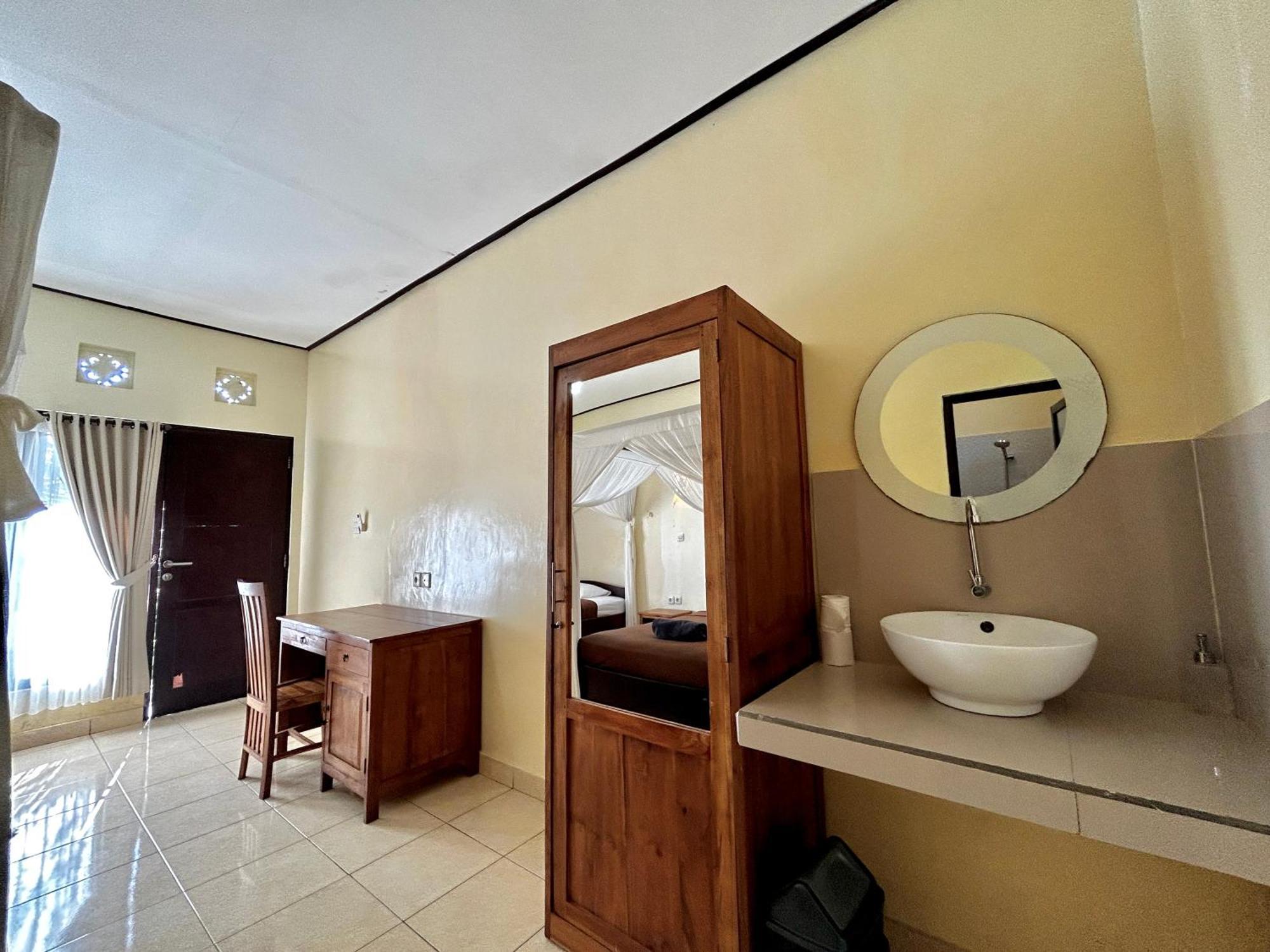 Отель Tregge Surf Camp Uluwatu Номер фото