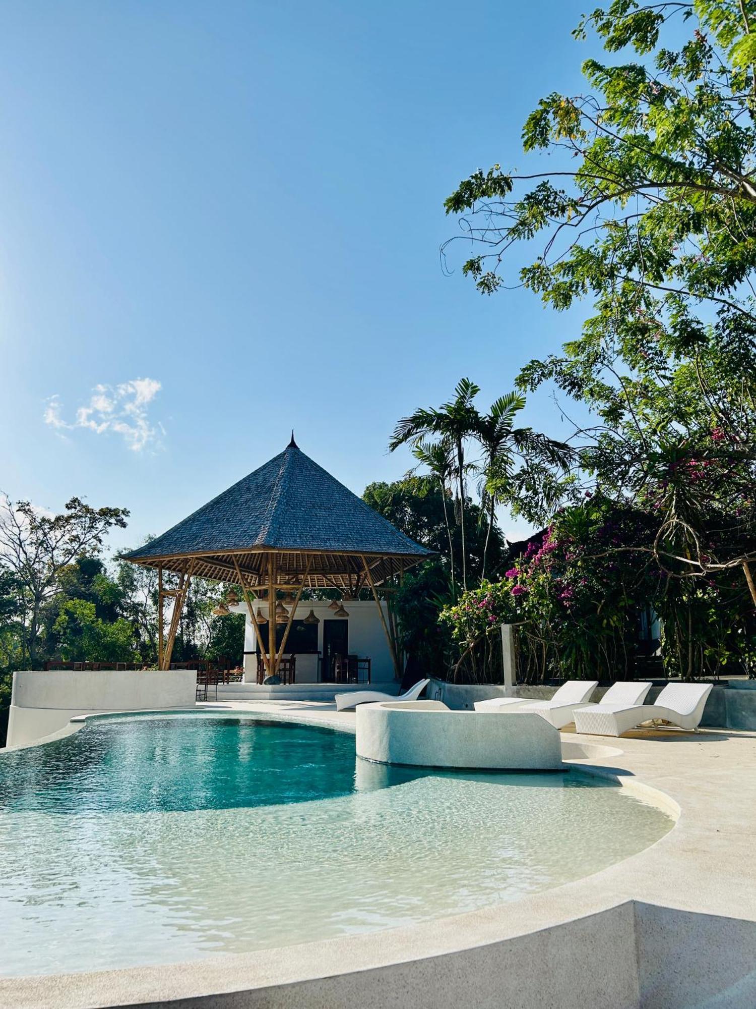 Отель Tregge Surf Camp Uluwatu Экстерьер фото