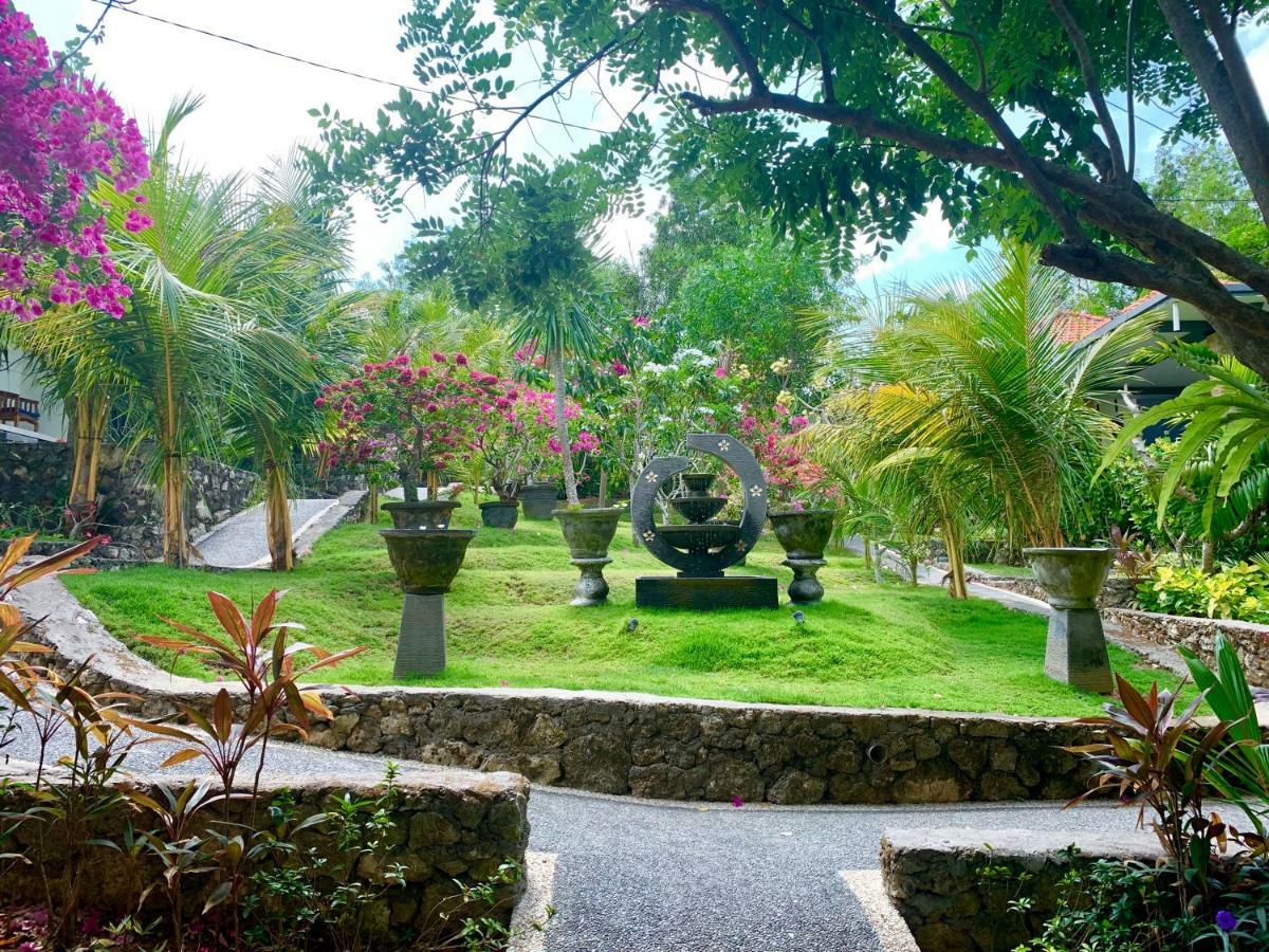 Отель Tregge Surf Camp Uluwatu Экстерьер фото