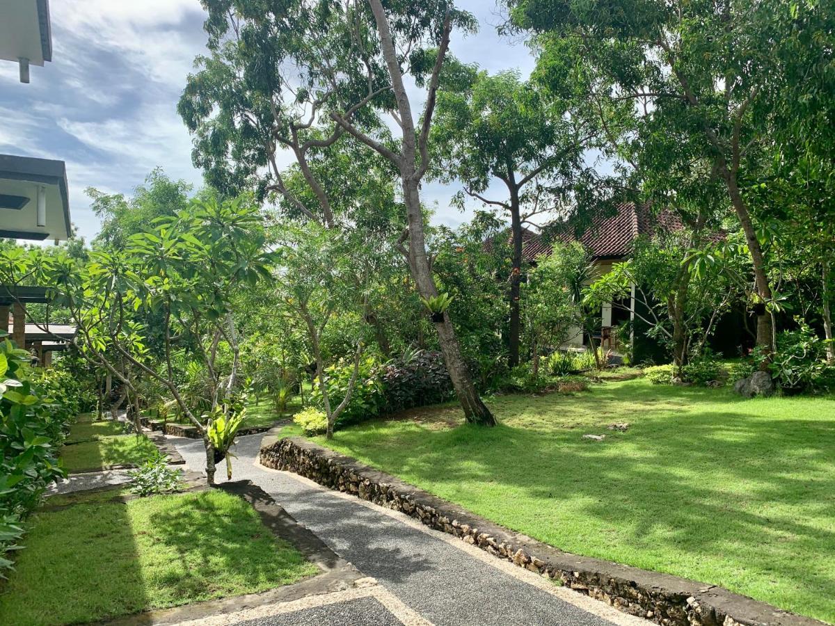 Отель Tregge Surf Camp Uluwatu Экстерьер фото